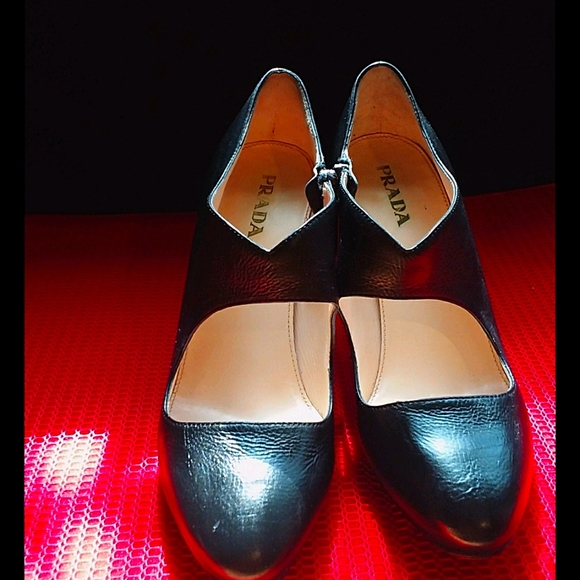PRADA woman shoes  7.5 - Picture 1 of 6